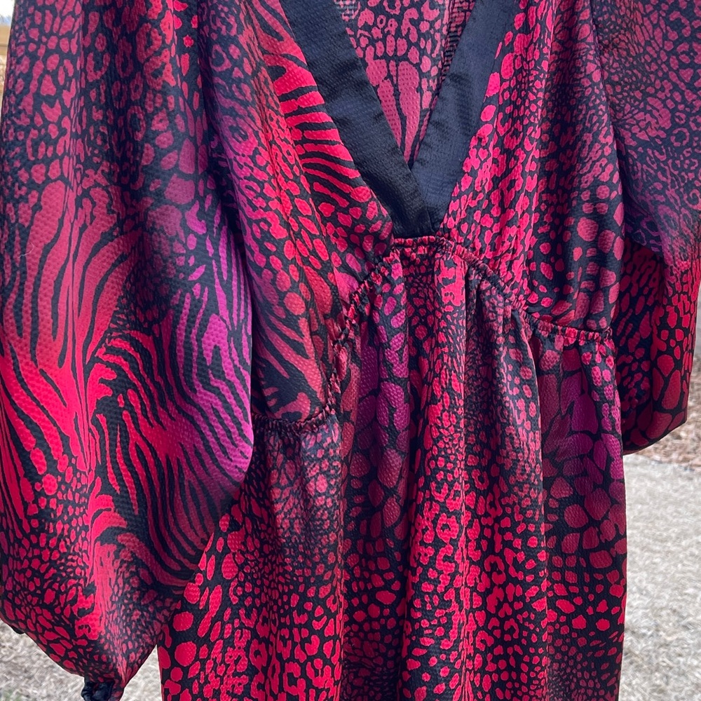Lane Bryant 18/20, beautiful, silky nightie and/or short dress.